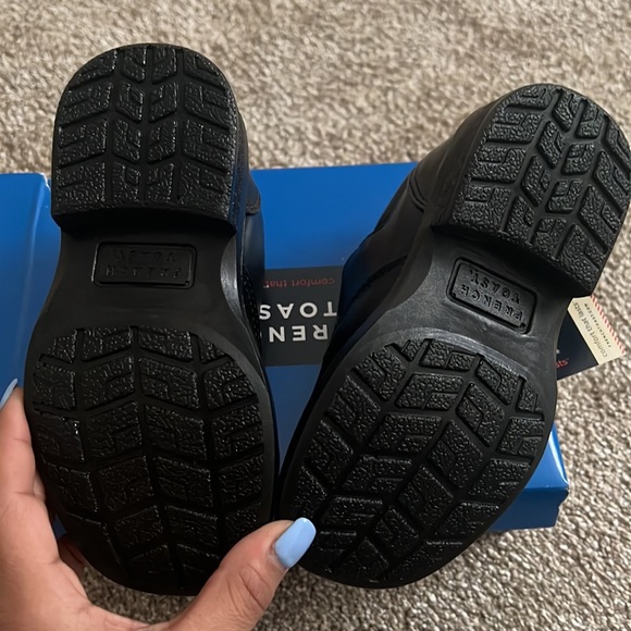 French toast black shoes for toddler size 8 ntw - Picture 4 of 5
